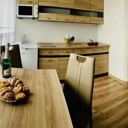 Piekny Zakatek Na Kaszubach - Z Jacuzzi * Strzepcz