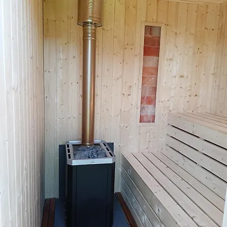 Piekny Zakatek Na Kaszubach - Z Jacuzzi Apartment